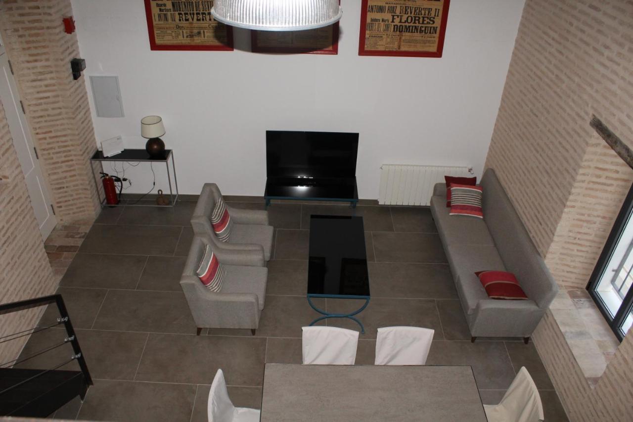 Cozy & Modern Apartment Hombre De Piedra 세비야 외부 사진